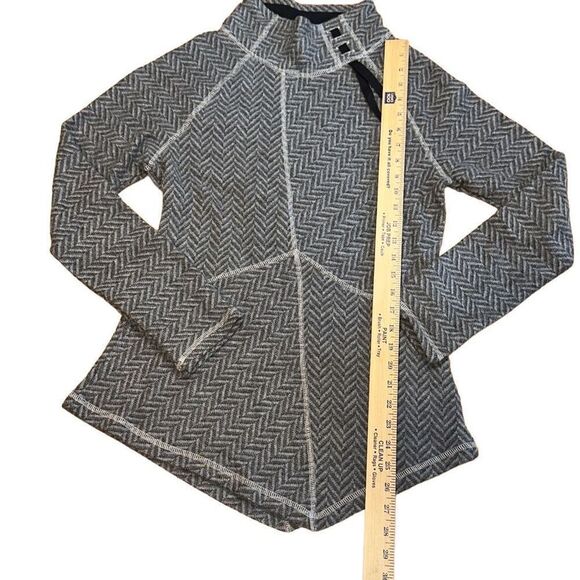 Rare PrAna Gray Mattea Sweater Wool Blend sz M asymmetrical mock collar tunic - Picture 3 of 8